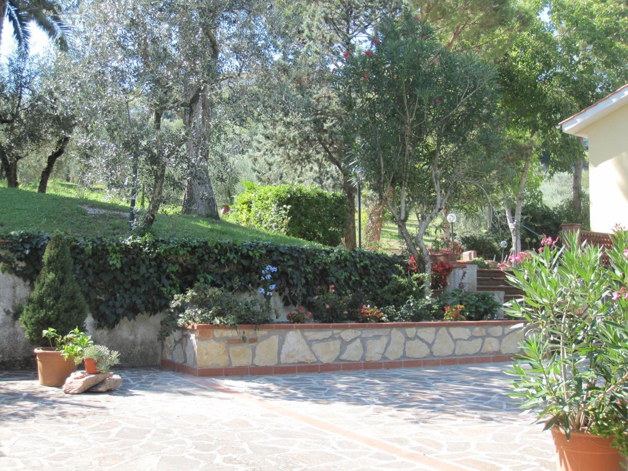 טרני Valle Degli Ulivi Appartamento מראה חיצוני תמונה